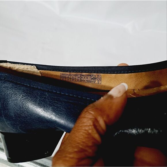 Vionic    - Picture 5 of 7